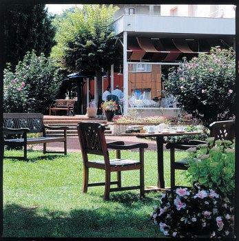 Sérézin-du-Rhône La Bourbonnaise酒店 外观 照片
